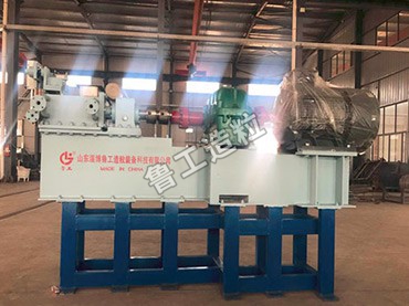 螺桿式擠出造粒機(jī)